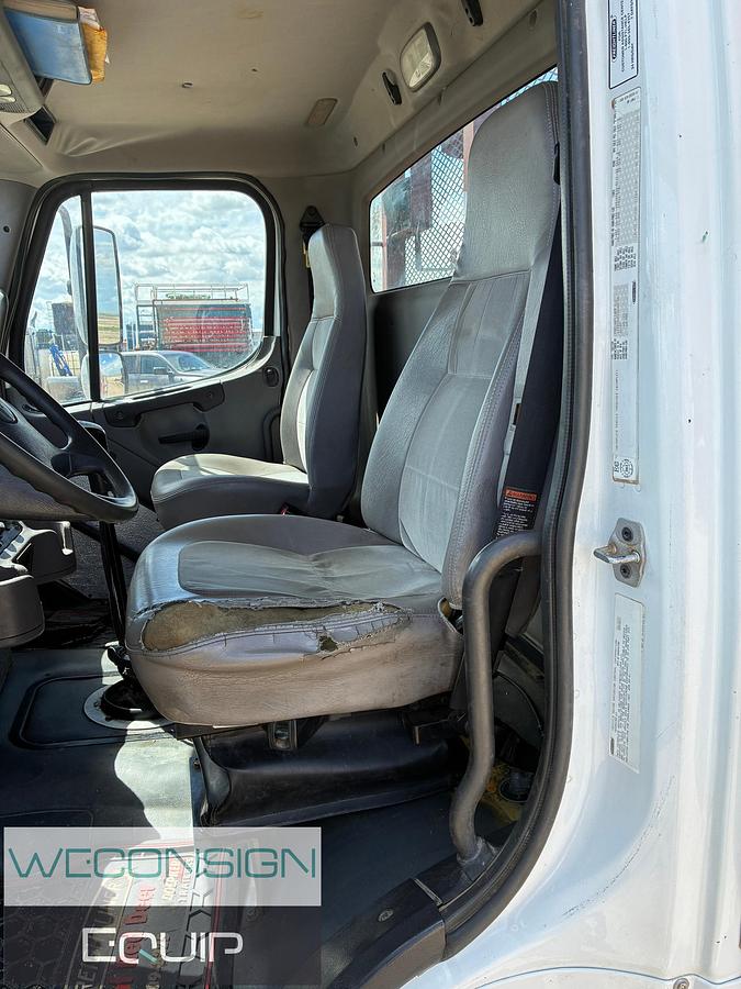 Used 2008 Freightliner M2 Picker Truck
