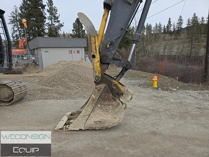 Used 2018 John Deere 245G Excavator