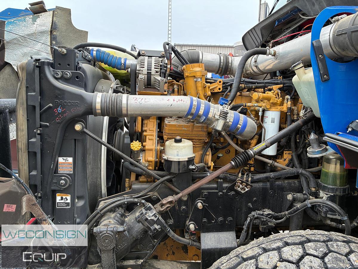 Used 2010 Kenworth T800 Tri Drive Winch Truck