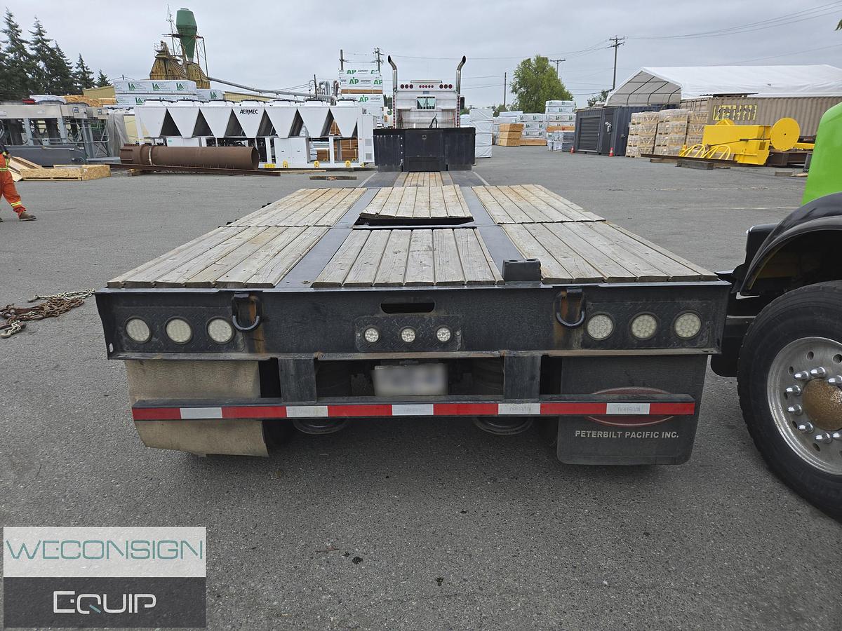 Used 2011 XL Tri-Axle RGN Lowbed