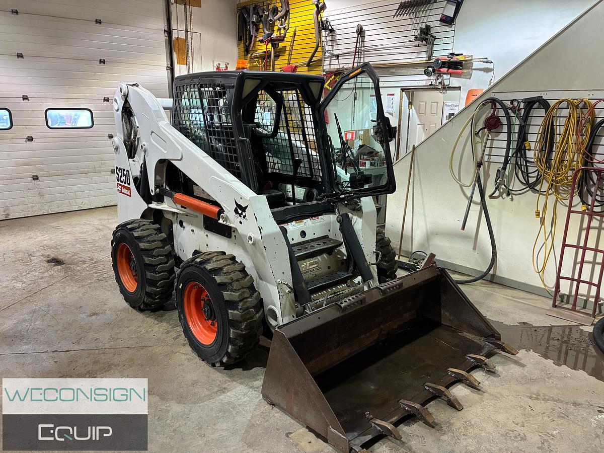 Used 2006 Bobcat S250 Skid Steer