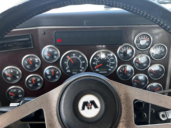 Used 2013 Western Star 6900XD Bed/Deck Truck