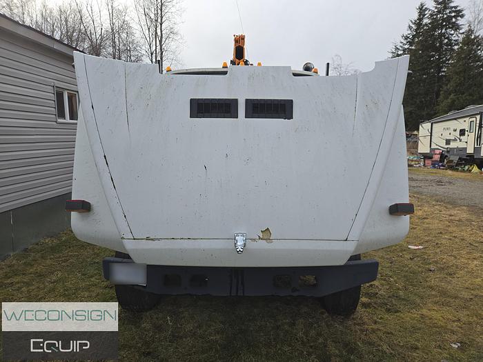 Used 1996 Mack CS200P Single Axle Boom/ Crane Truck