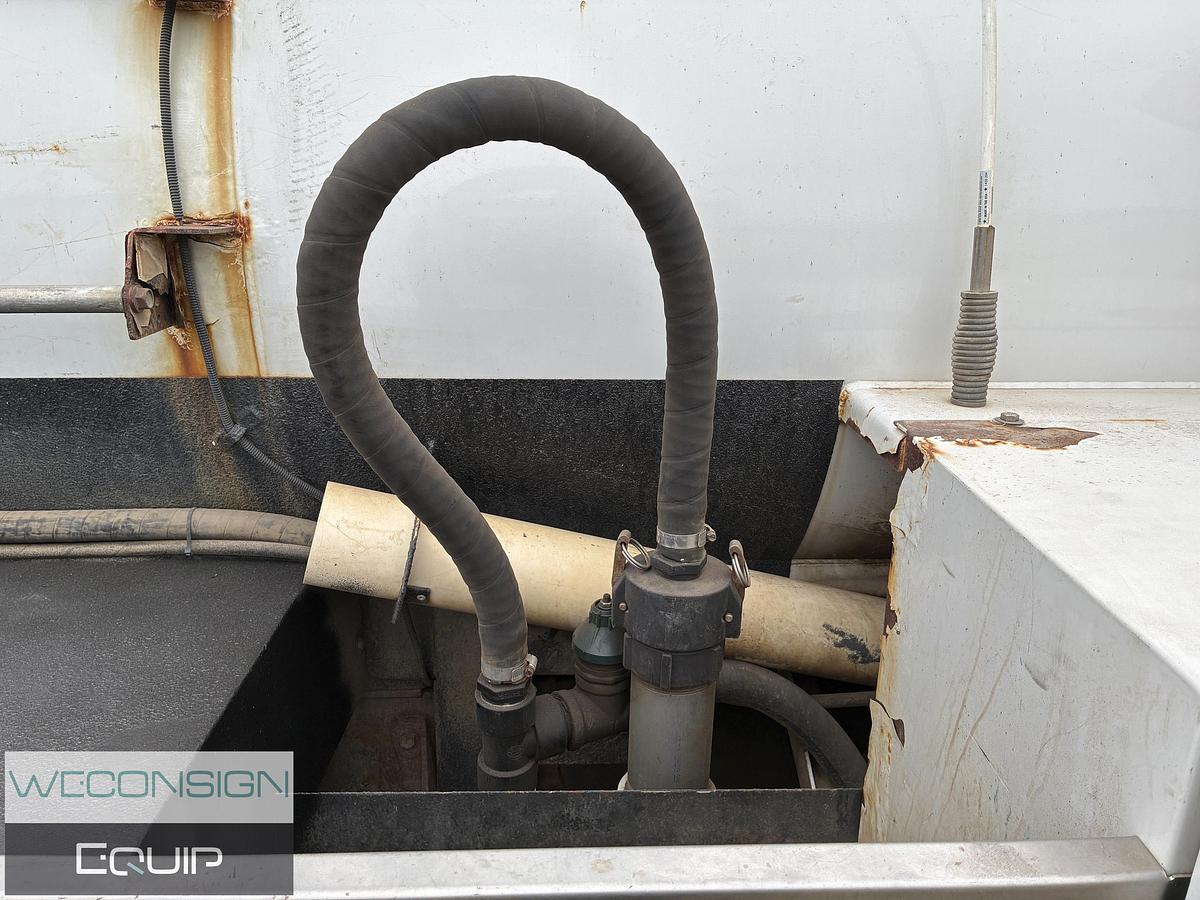 Used 2013 Ford F550 Vacuum Truck