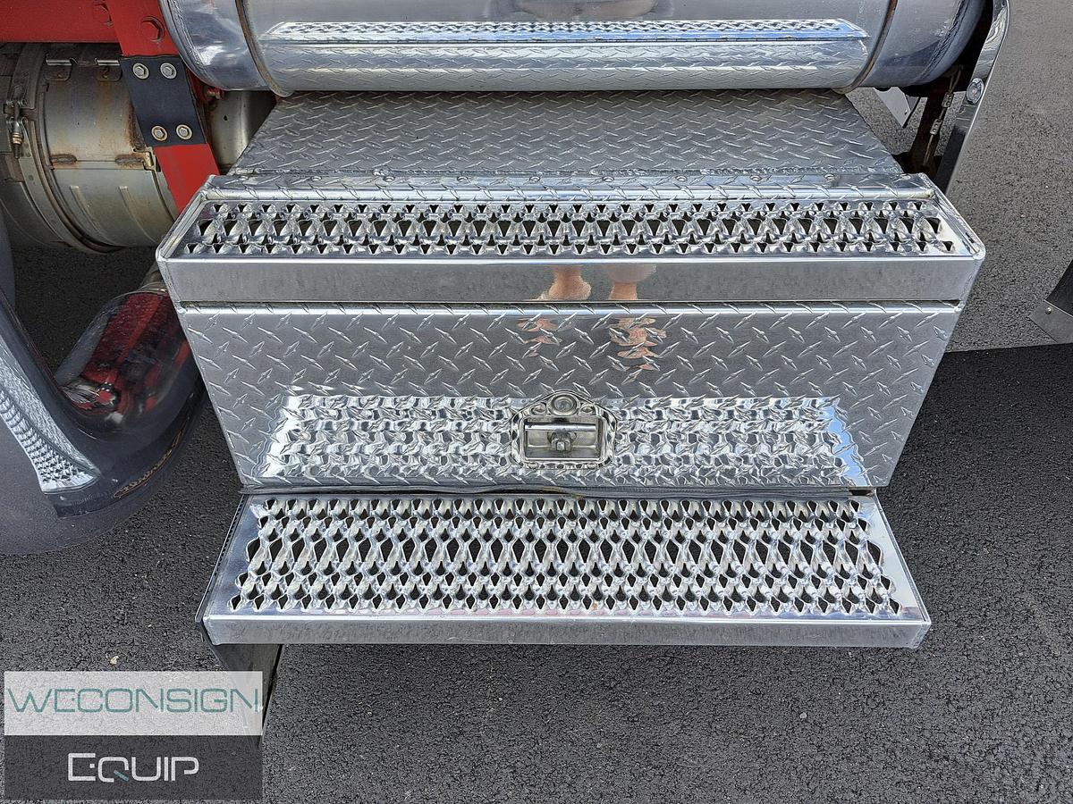 Used 2020 Peterbilt 389