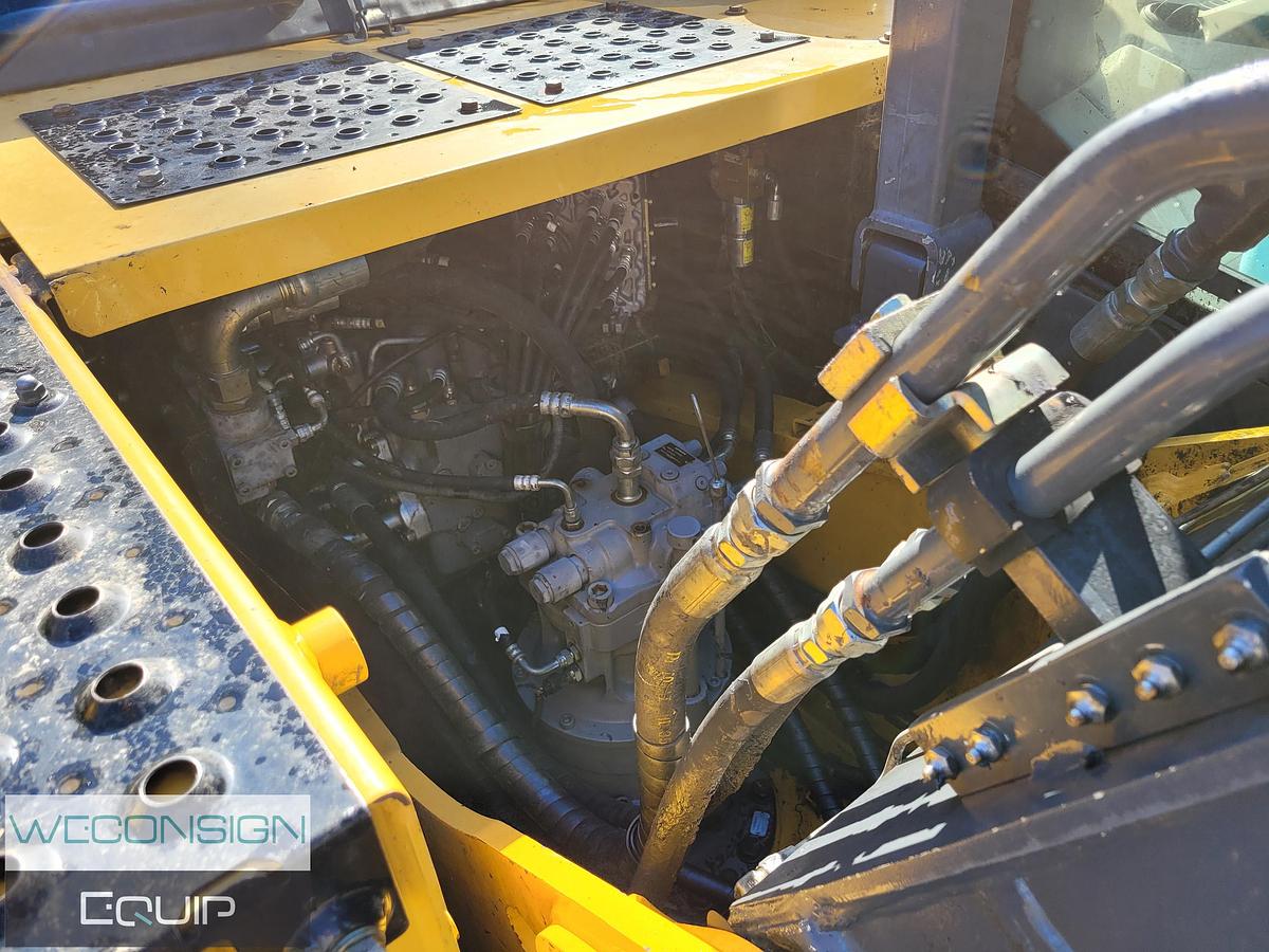 Used 2012 John Deere 210G LC Excavator