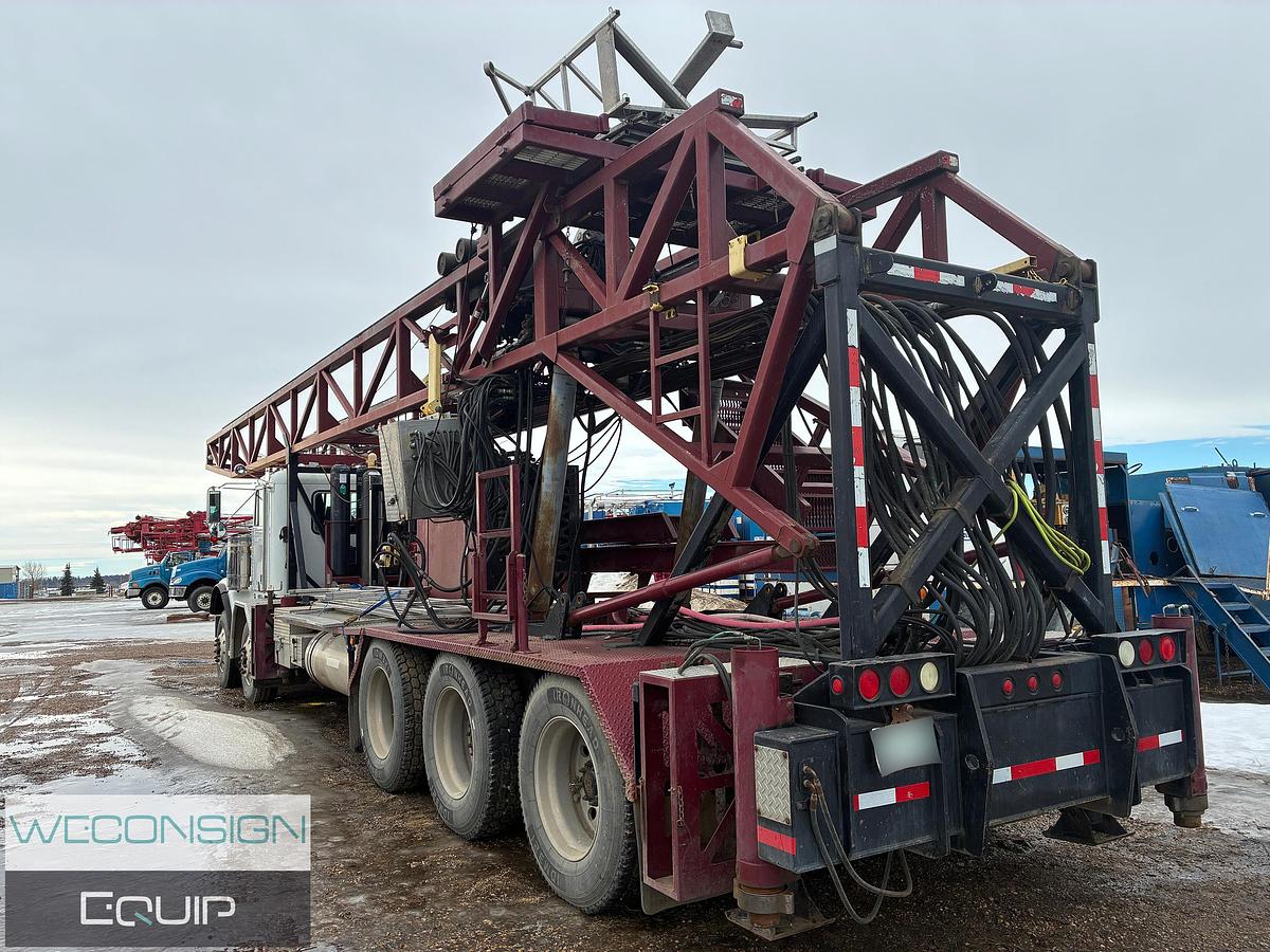 Used 2007 Freightliner FLD120 Snubbing Unit