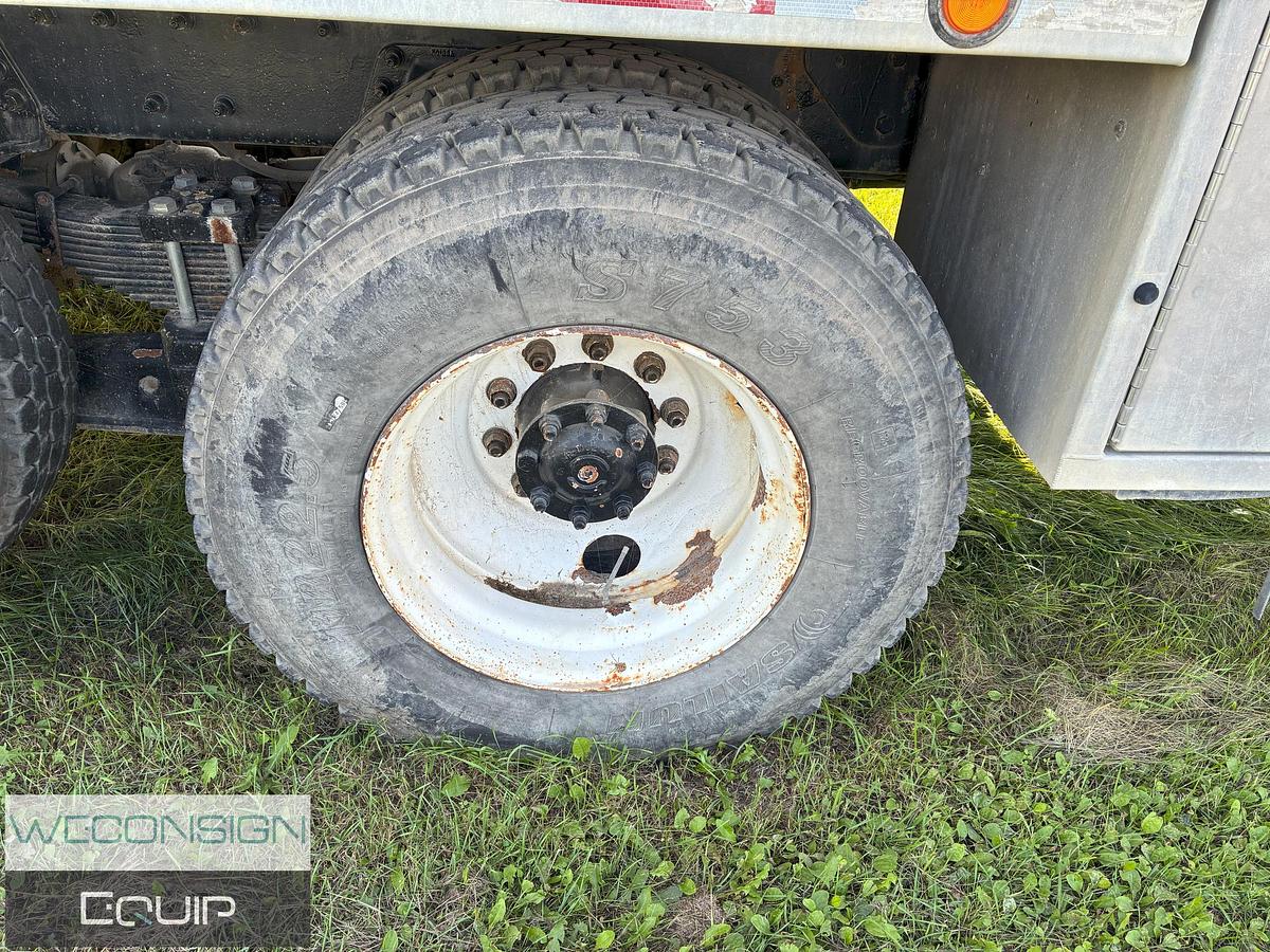 Used 2005 International 7600 Tandem Hydro Vac