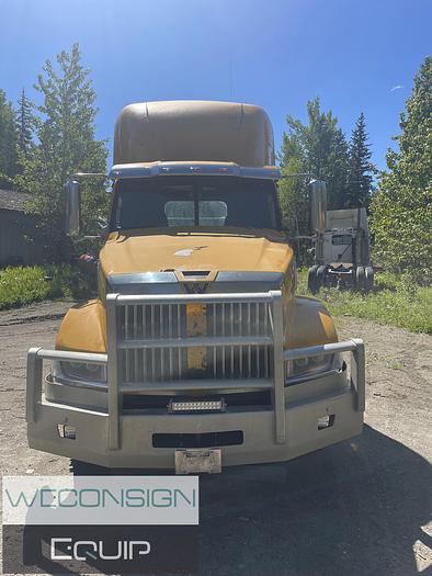 Used 2019 Western Star 5700XE DC Day Cab Truck Tractor