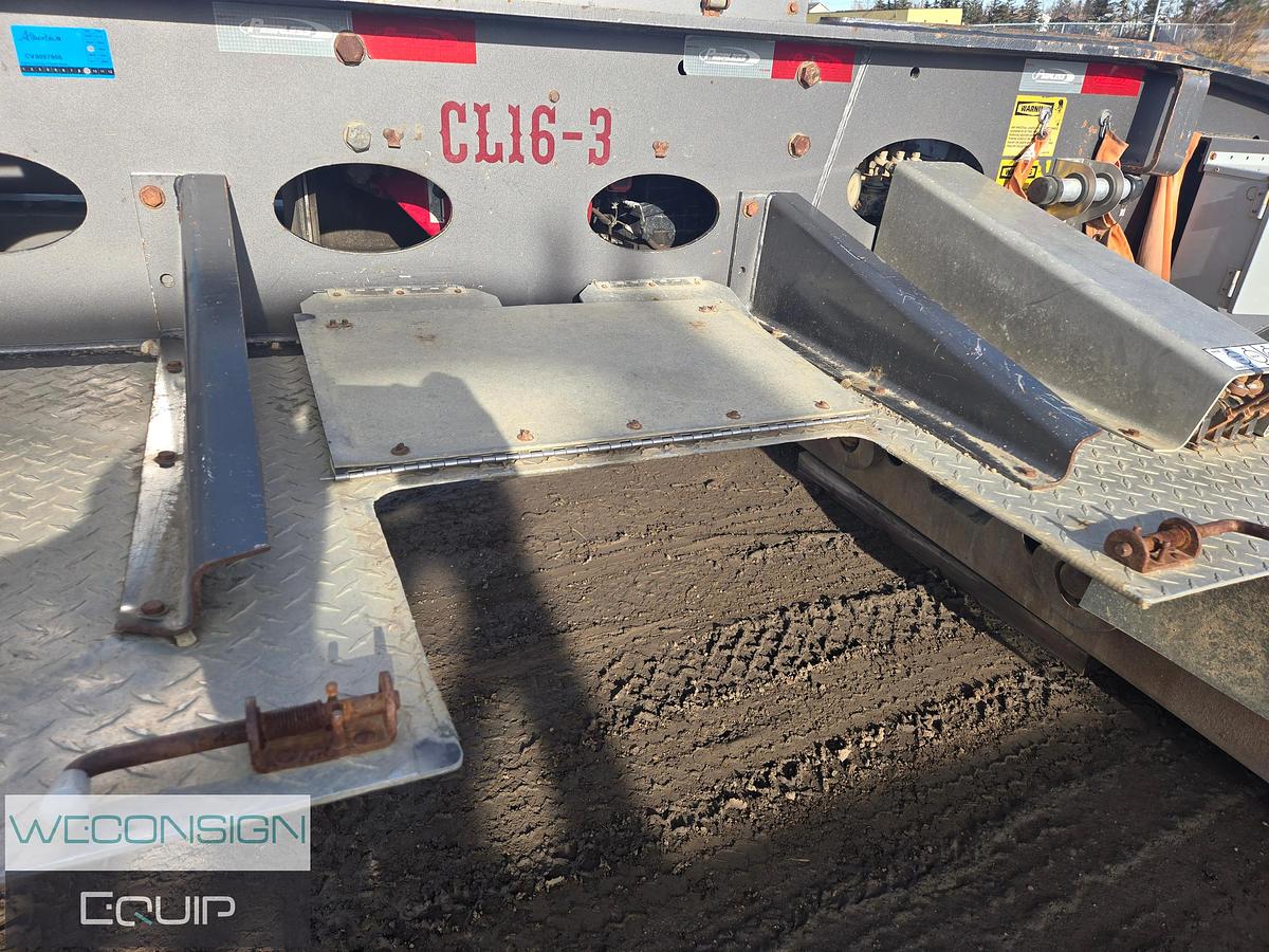 Used 2020 Peerless 16 Wheel Hydraulic Neck Lowboy