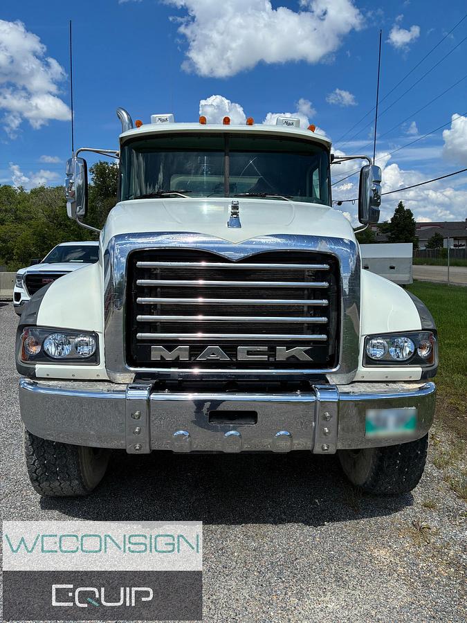 Used 2008 Mack GU713 Water Truck