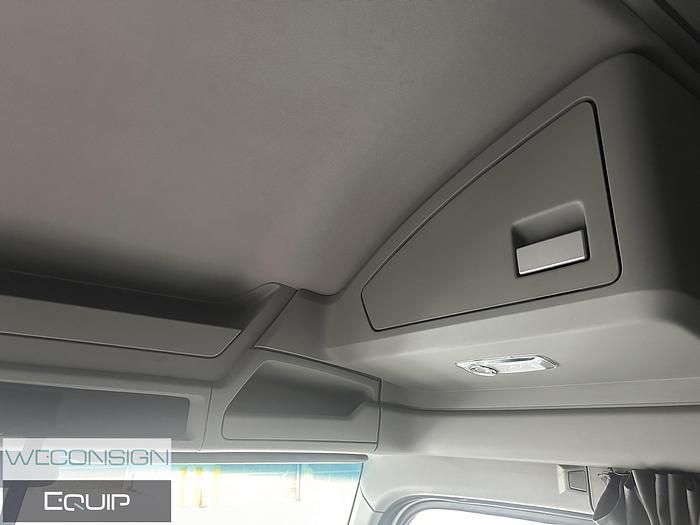 Used 2018 Kenworth T880