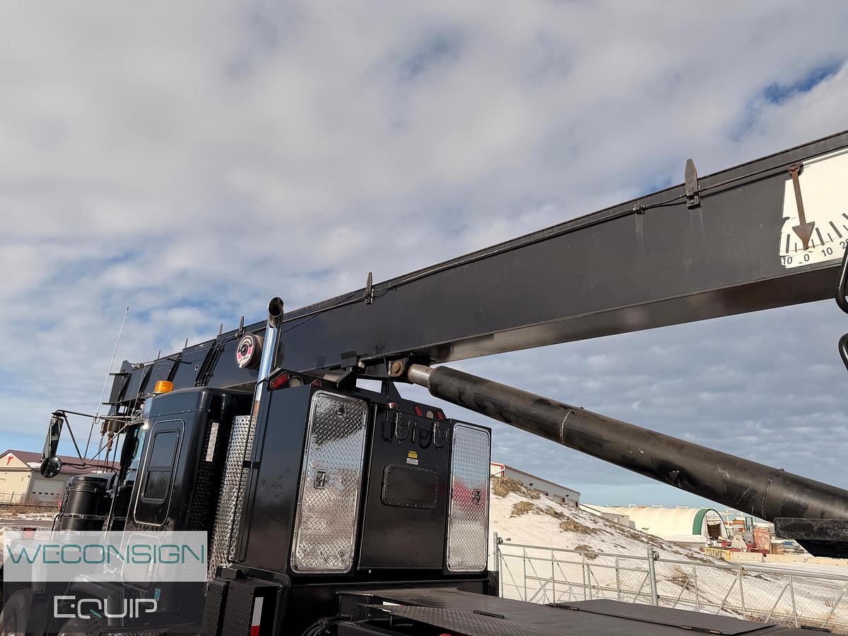 Used 2014 Kenworth C500B 45 Ton Picker Truck