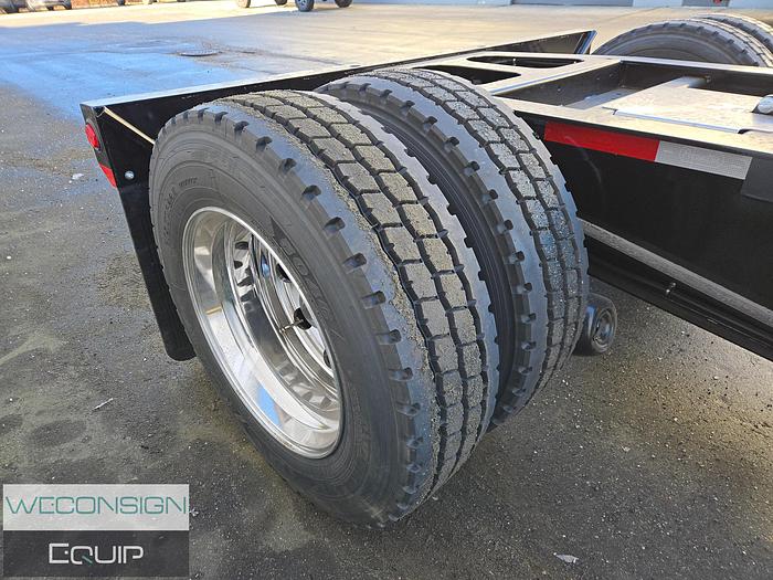 2025 Pacesetter Single Axle 3.78M Fish Mouth Booster