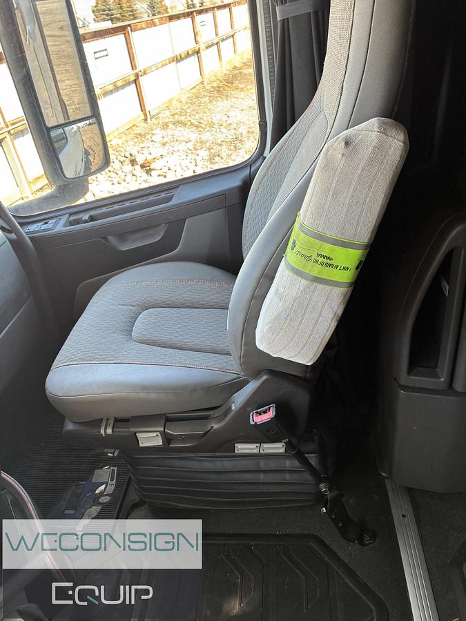 Used 2020 Volvo VNL 760 Sleeper Truck Tractor