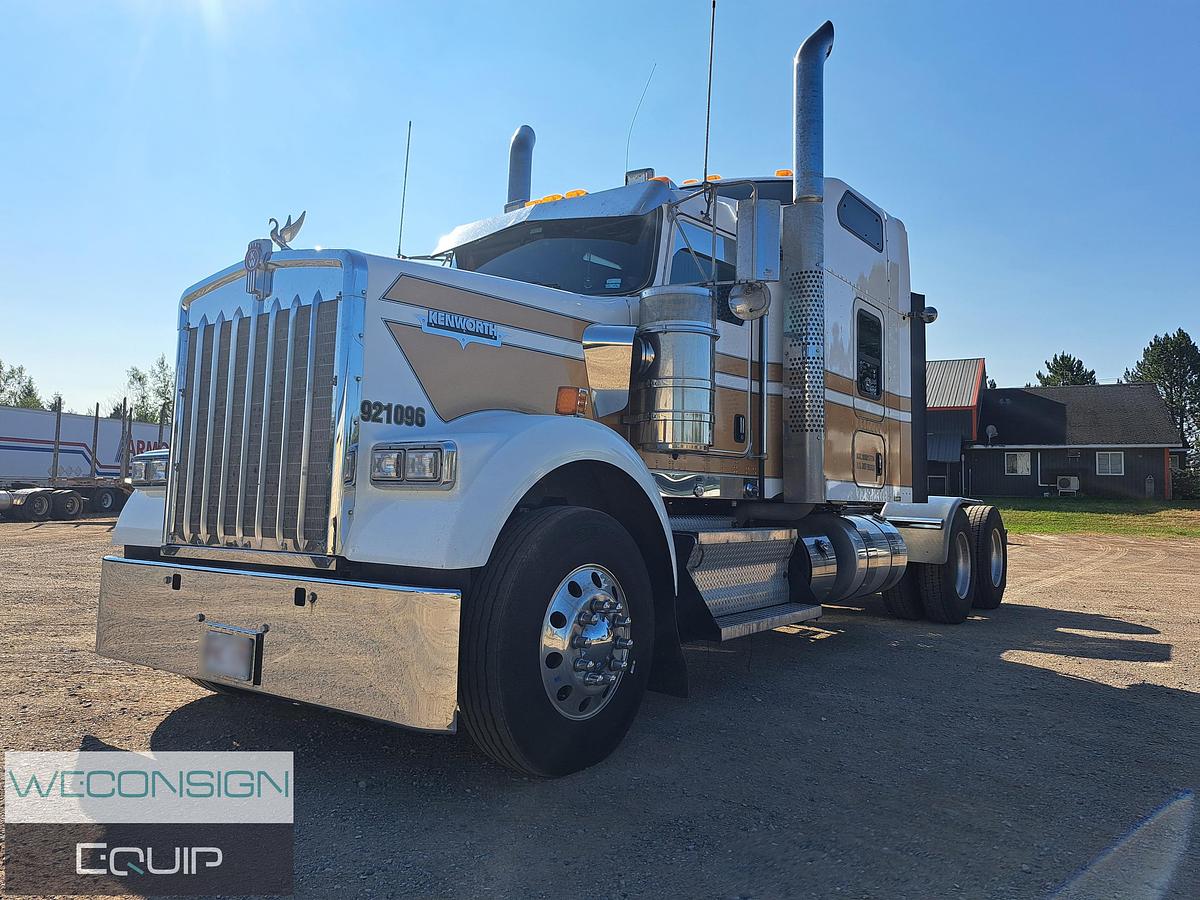 Used 2021 Kenworth W900B