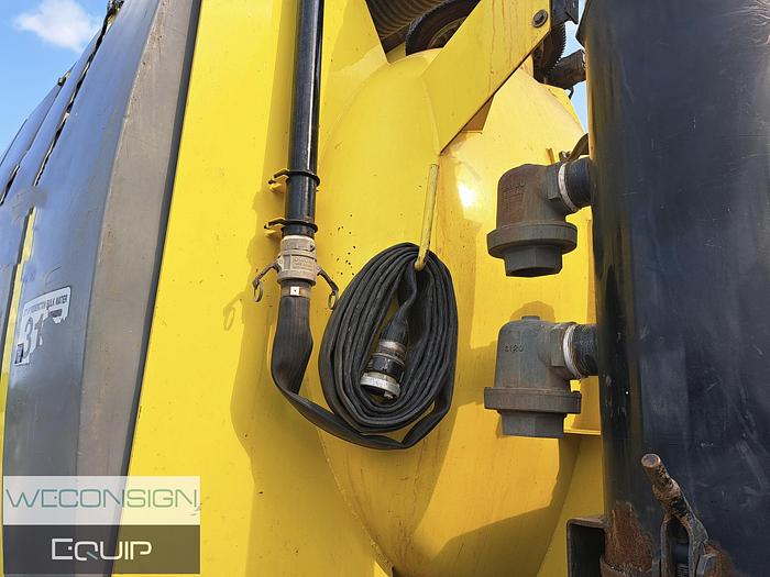 Used 2010 International 7500 SBA