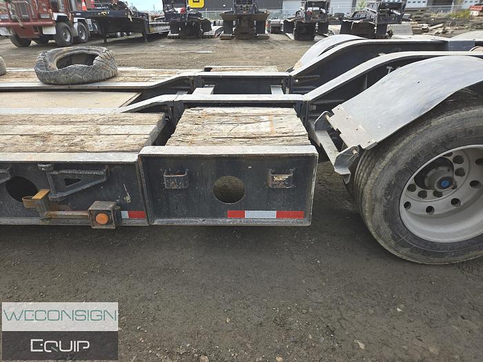 Used 2012 K-Line 8/10 Axle 60T HRGN Combo