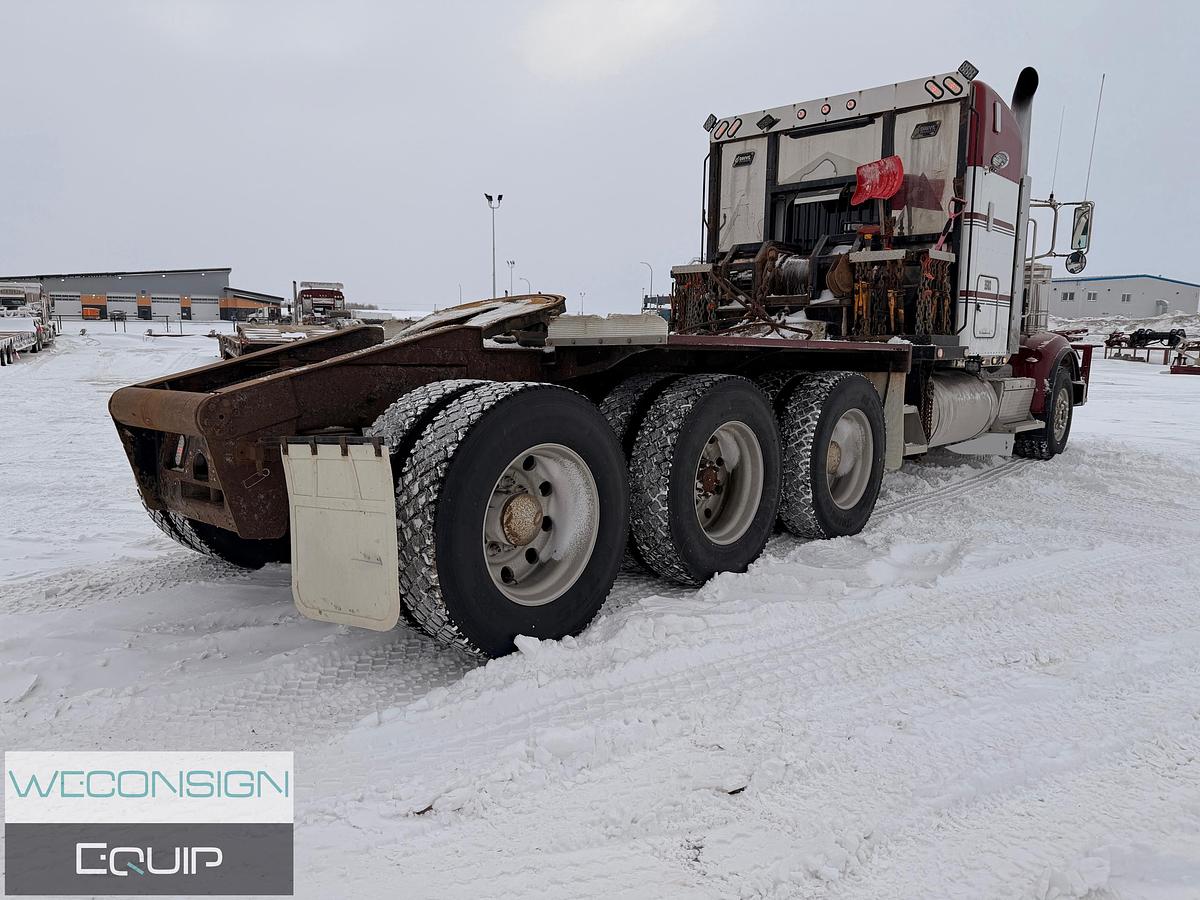 Used 2015 Peterbilt 367 Tri Drive Winch Truck