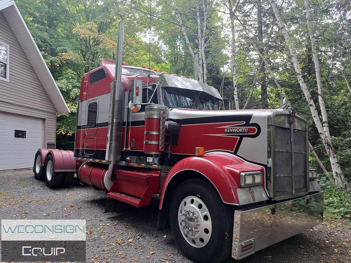 Used 2006 Kenworth W900L Sleeper Tractor