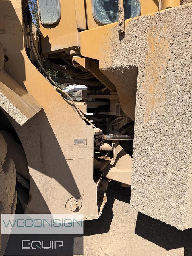 Used 1999 CAT 988F Wheel Loader