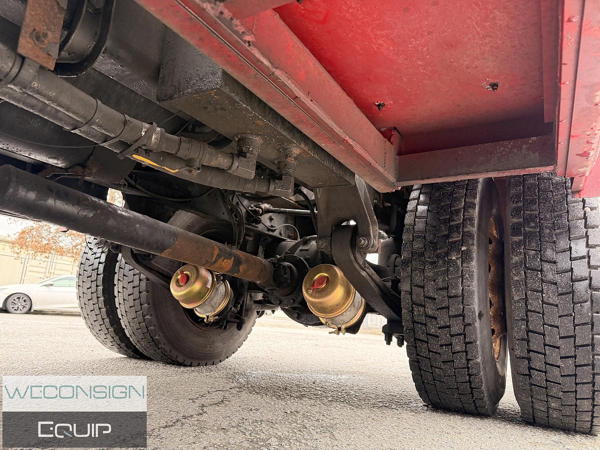 Used 2014 Freightliner M2106 Tow Truck/ Wrecker Truck