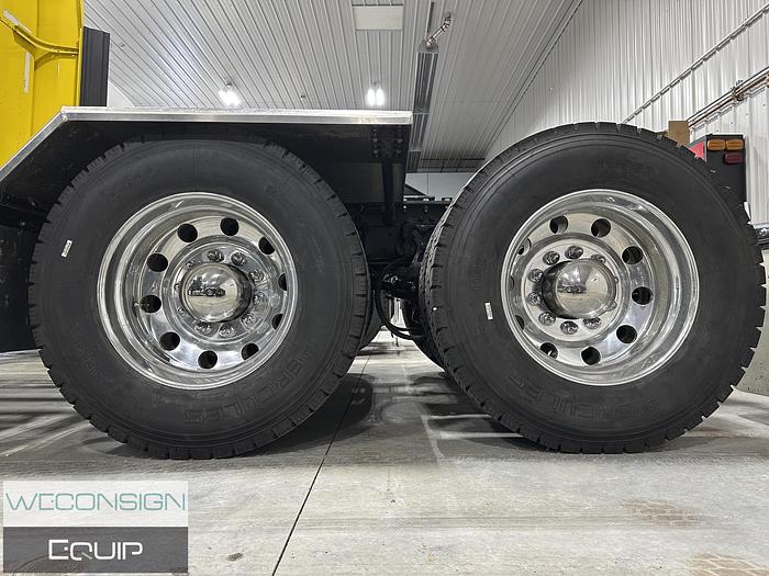 Used 2019 Kenworth W900L Sleeper Tandem Yellow