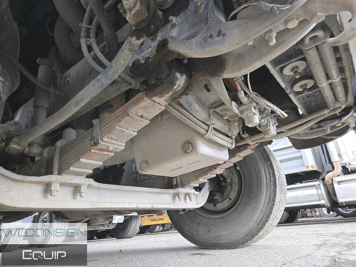 Used 2006 Sterling L9500 TA BC Spec Dump Truck