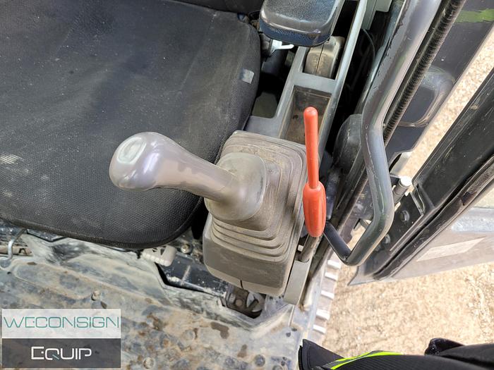 Used 2011 Hitachi ZX135US-3 Excavator