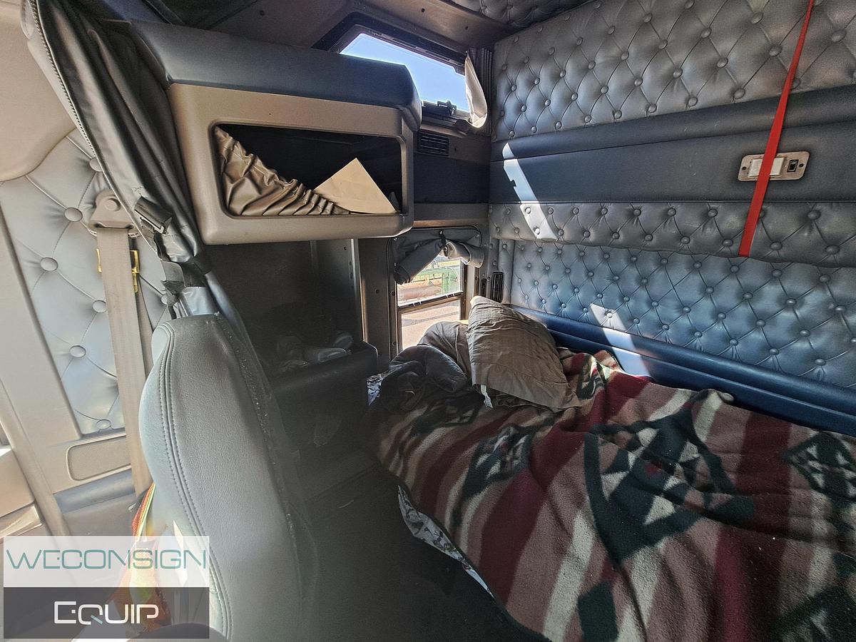 Used 2011 Kenworth T800