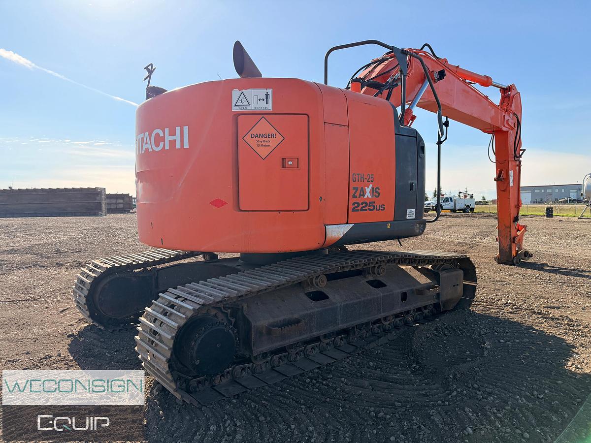 Used 2015 Hitachi 225US Excavator