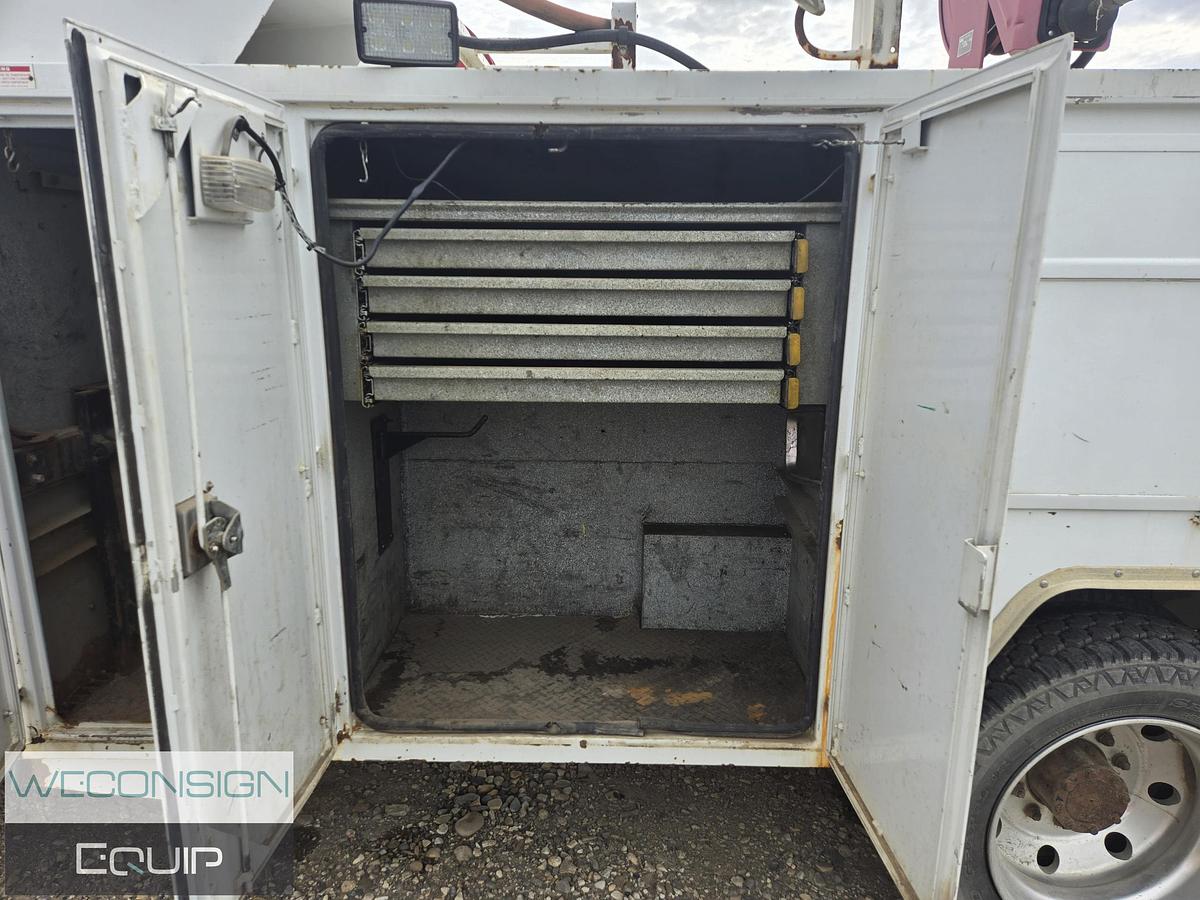 Used 2013 Ford F550 Service Truck