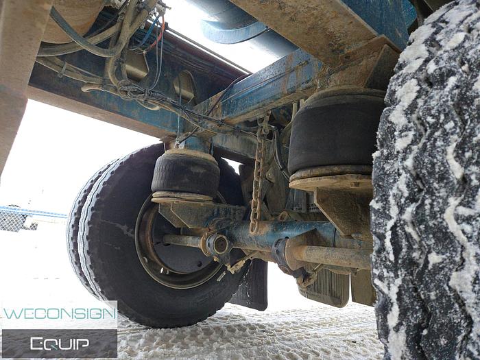 Used 2015 Western Star Tri-Drive Custom Vac Semi Vac