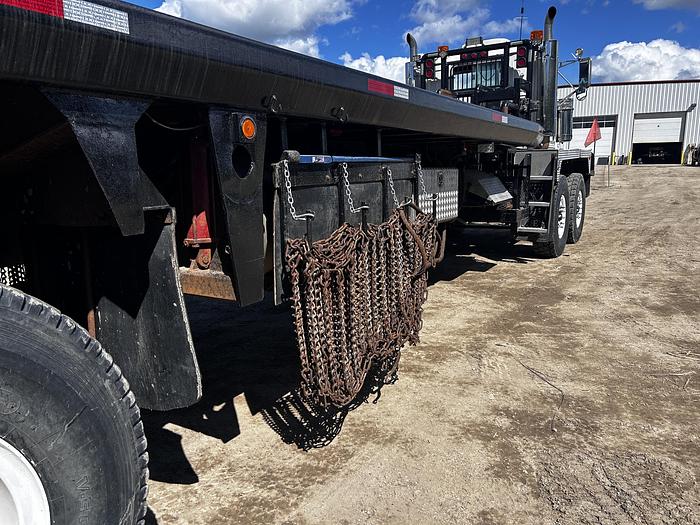 Used 2013 Western Star 6900XD Bed/Deck Truck