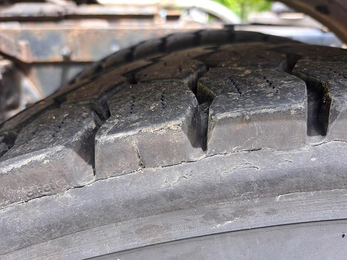 Used 2022 Peterbilt 389 With SUPER 40s HWY Truck Tractor