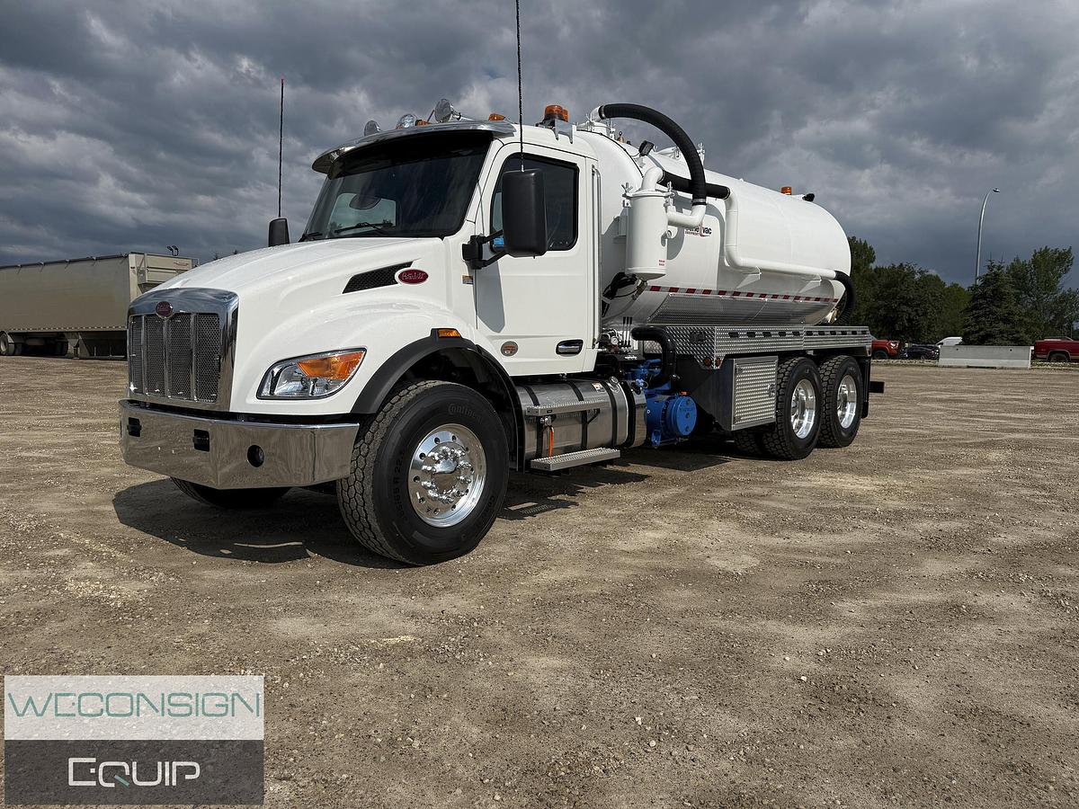 2025 Peterbilt 548 TA Septic/Straight Vac