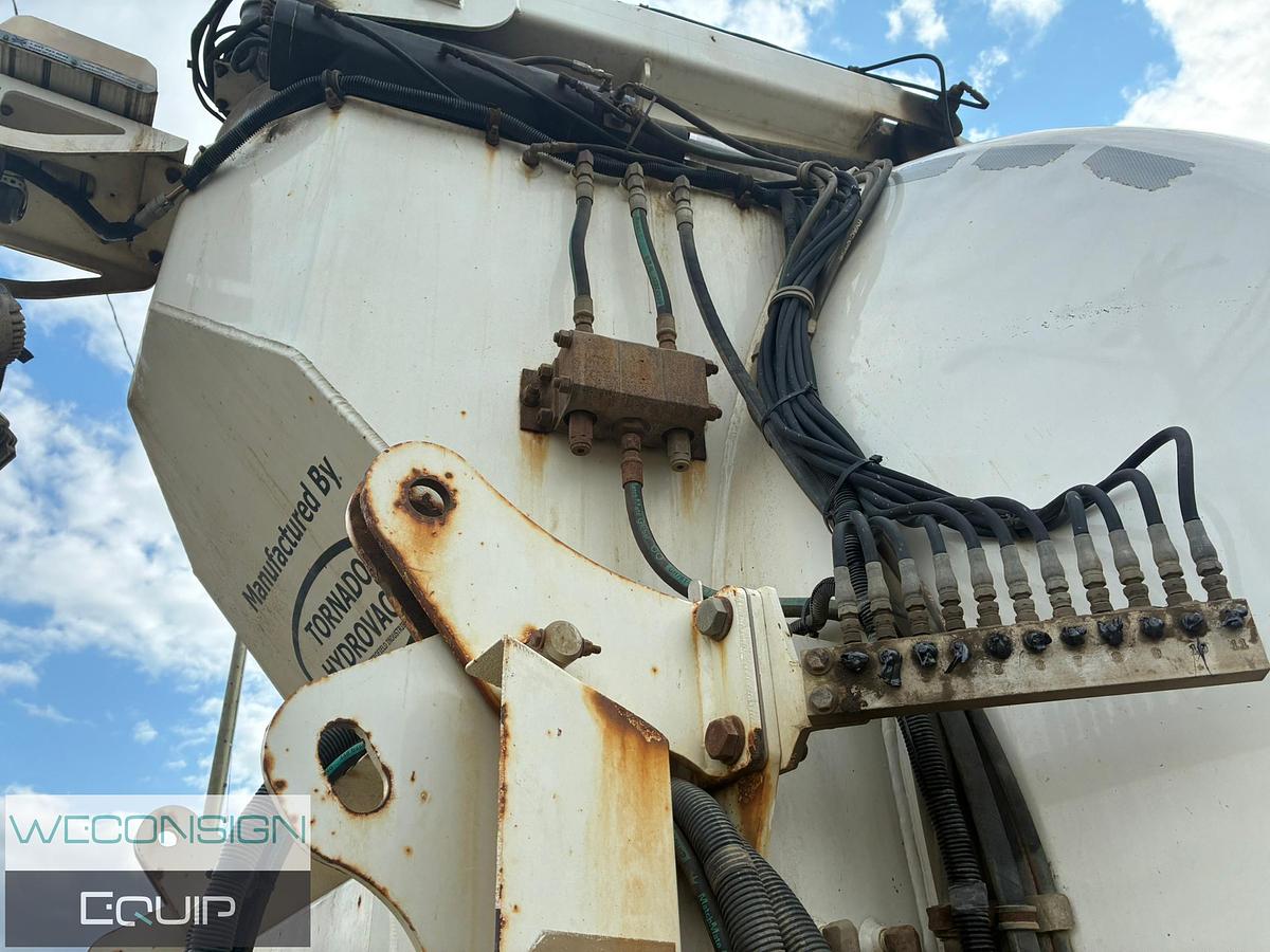 Used 2016 Kenworth T800 Tri Axle Hydrovac