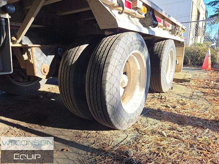 Used 2013 Western Trailers B Train Flat Decks