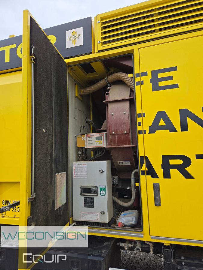 Used 2017 Kenworth T800 Tandem Axle Air Vac