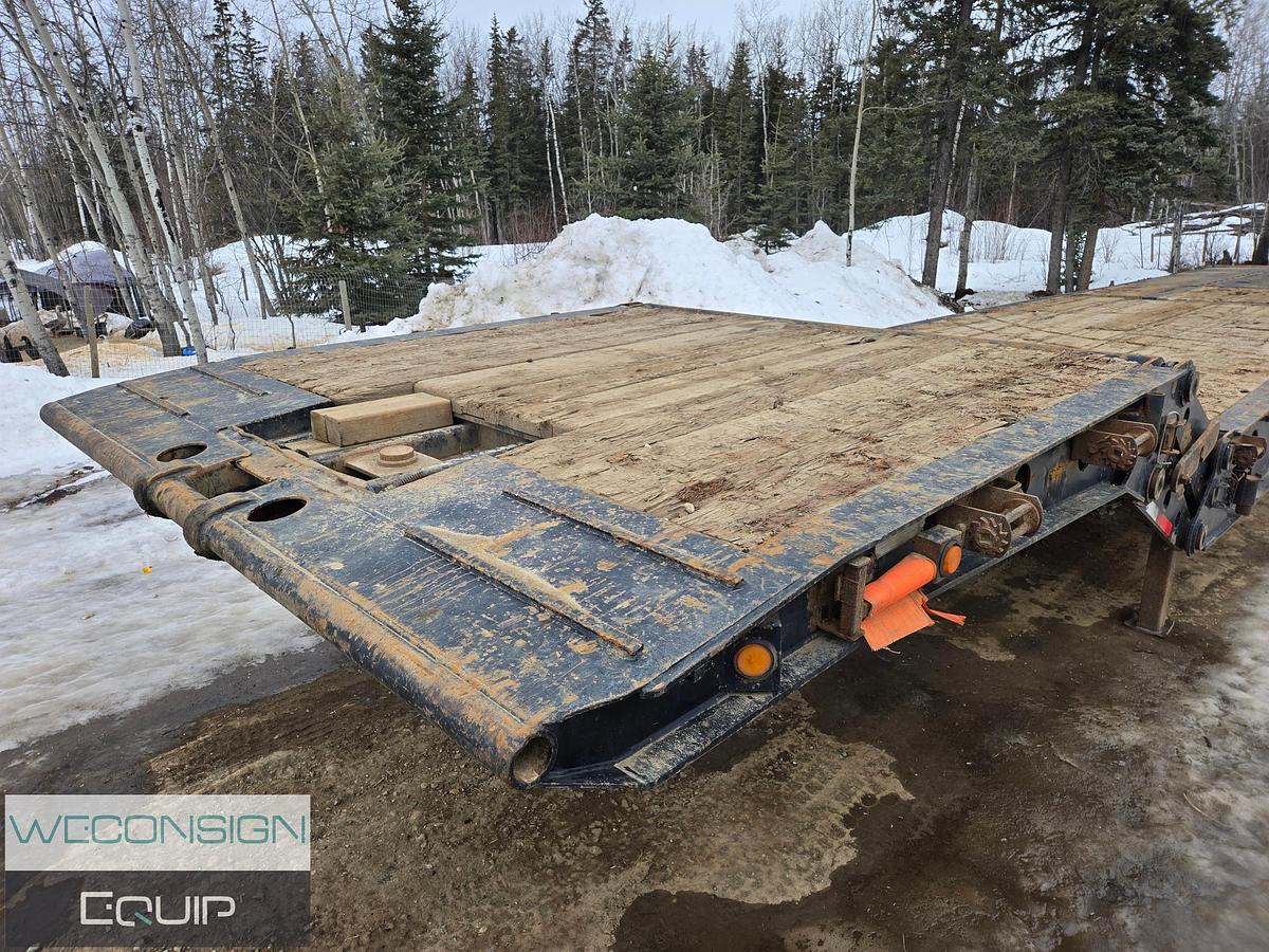 Used 2003 Knight 40T Scissorneck Lowbed