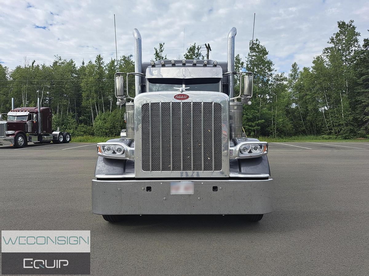 Used 2022 Peterbilt 389