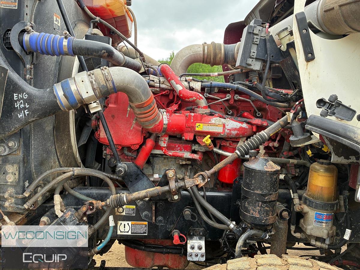 Used 2014 Kenworth C500 Winch Truck