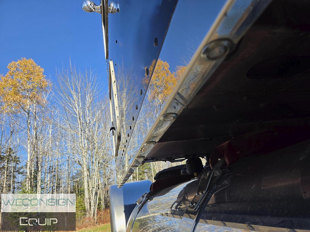 Used 2023 Peterbilt 389 Sleeper Truck Tractor