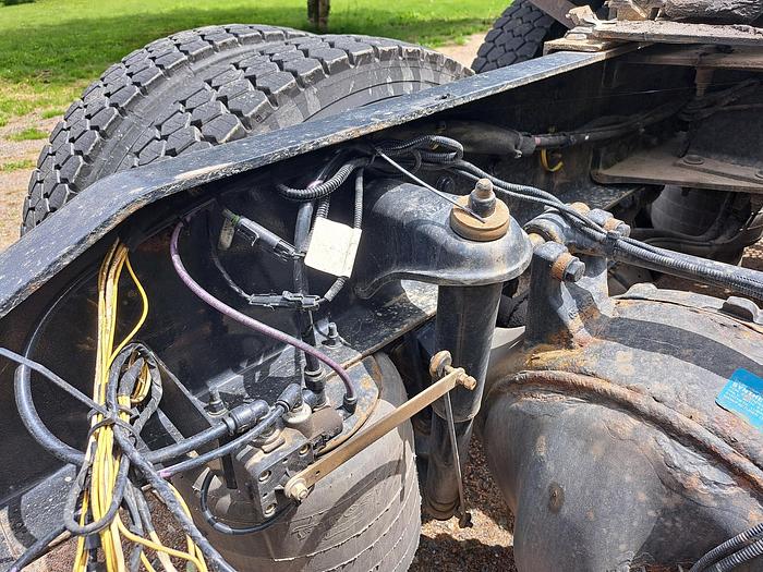 Used 2022 Peterbilt 389 With SUPER 40s HWY Truck Tractor