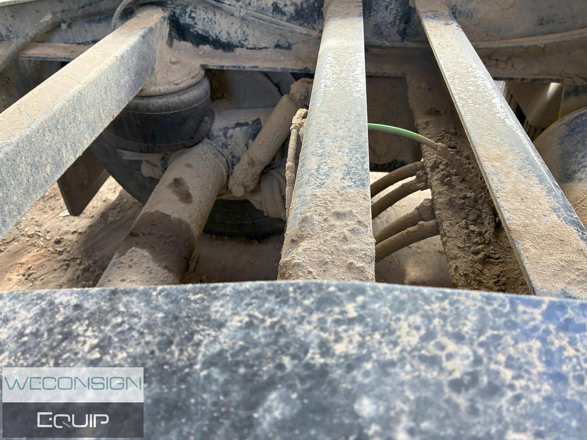 Used 2024 Lode King Super B Grain Trailer