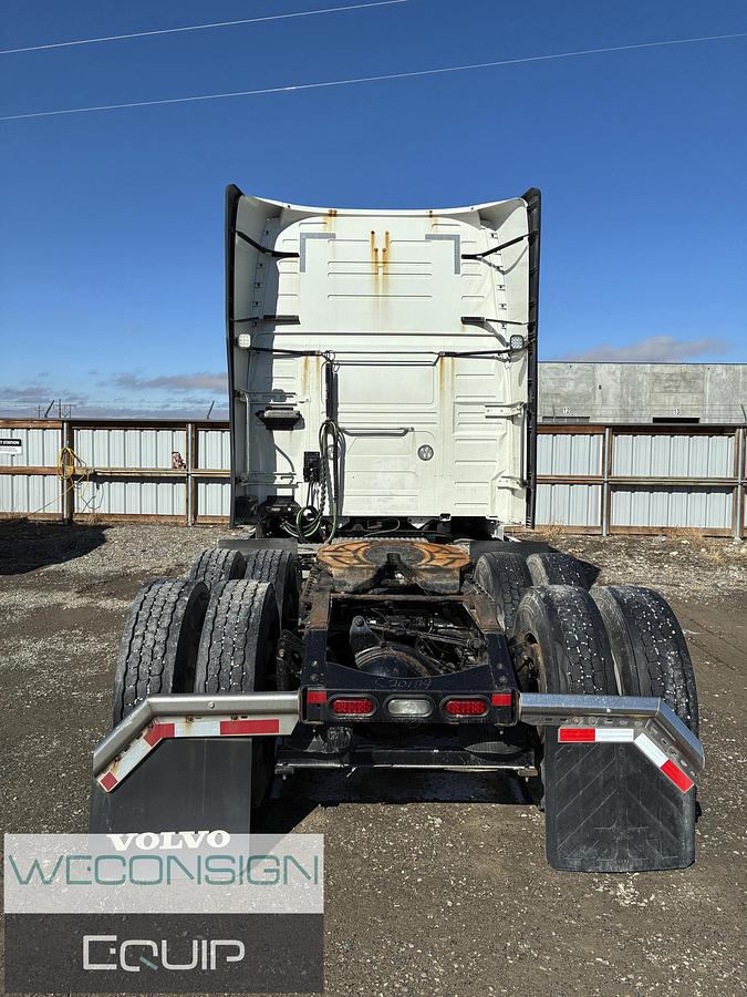 Used 2020 Volvo VNL 760 Sleeper Truck Tractor