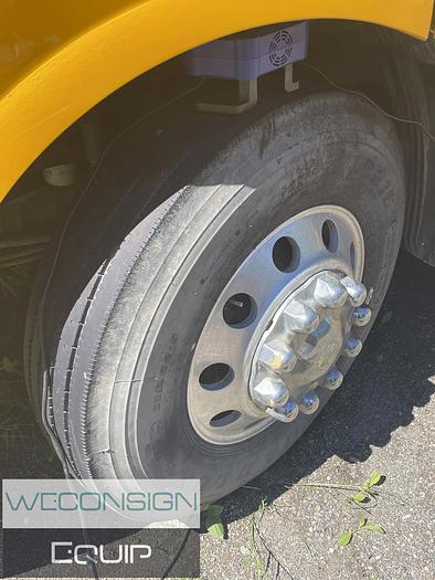 Used 2013 Volvo VNL HWY Truck Tractor