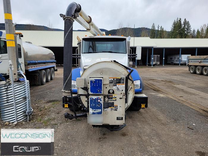 Used 2016 Kenworth T880 Hydro Excavator