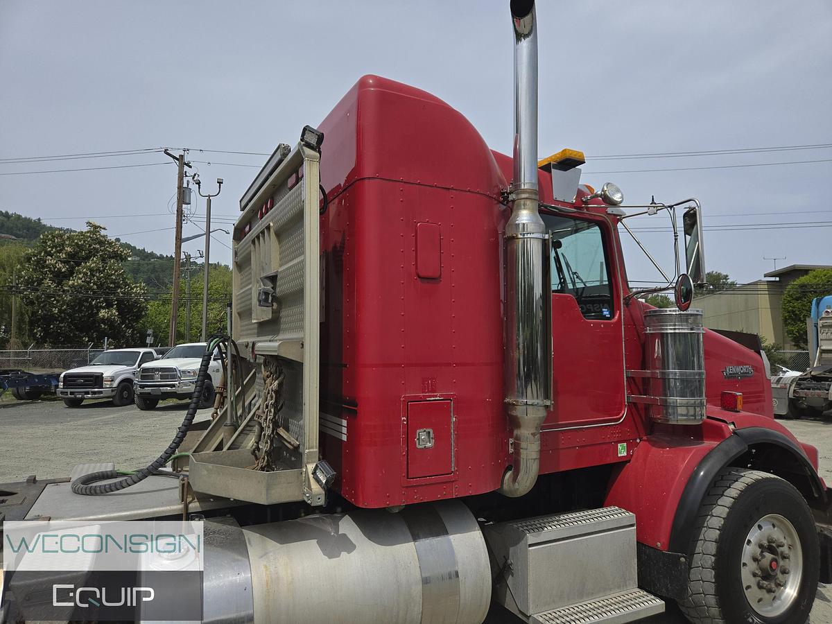 Used 2001 Kenworth T800 TA Lowbed Truck