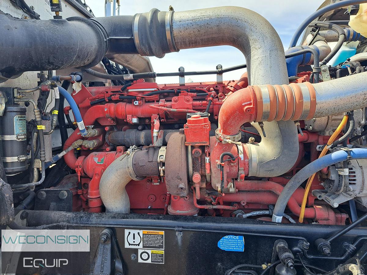 Used 2024 Peterbilt 389 Sleeper Truck Tractor